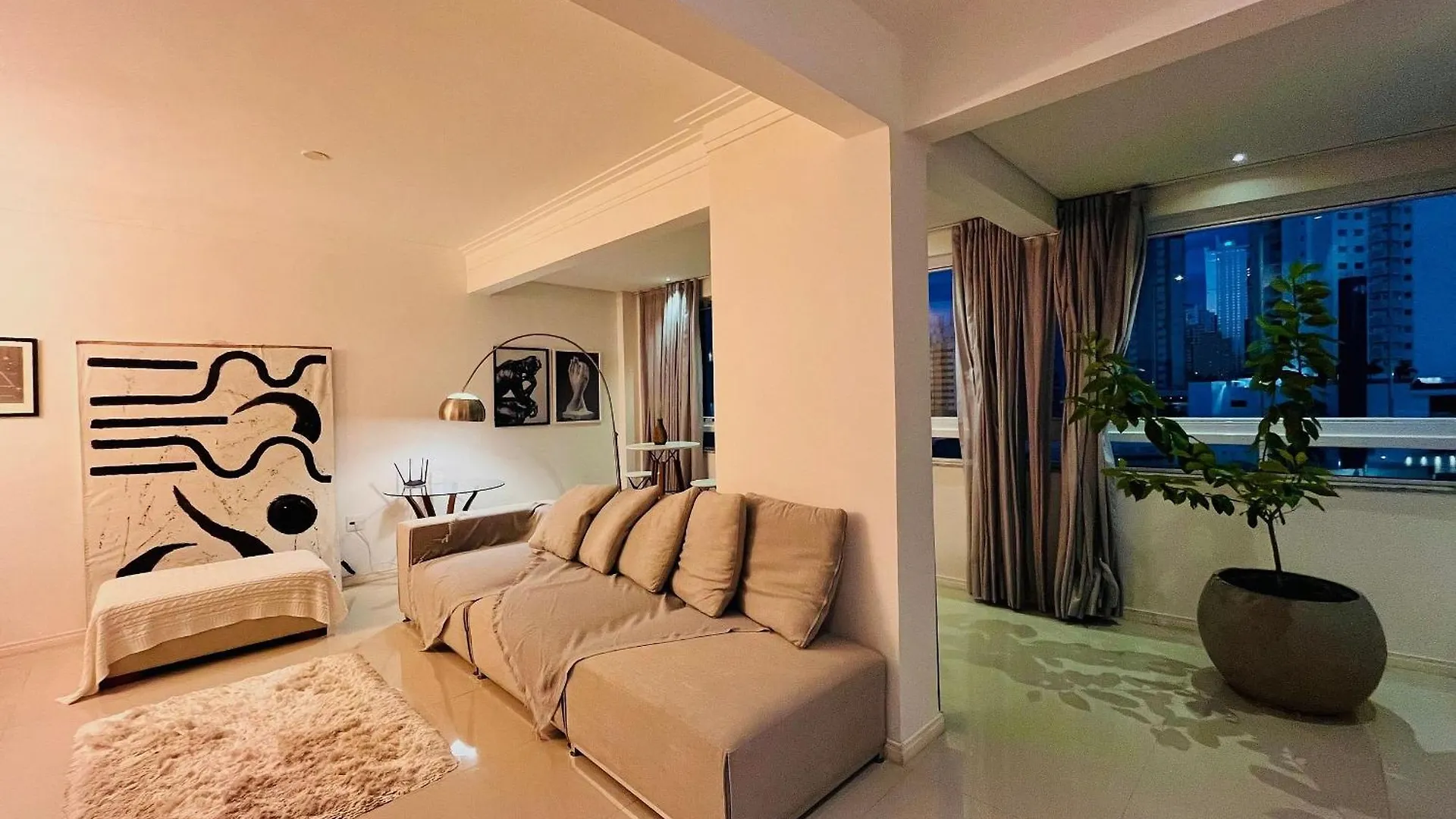 Appartement Curta!|193| Luxo Contemporaneo 2 Suites | Piscina Balneário Camboriú