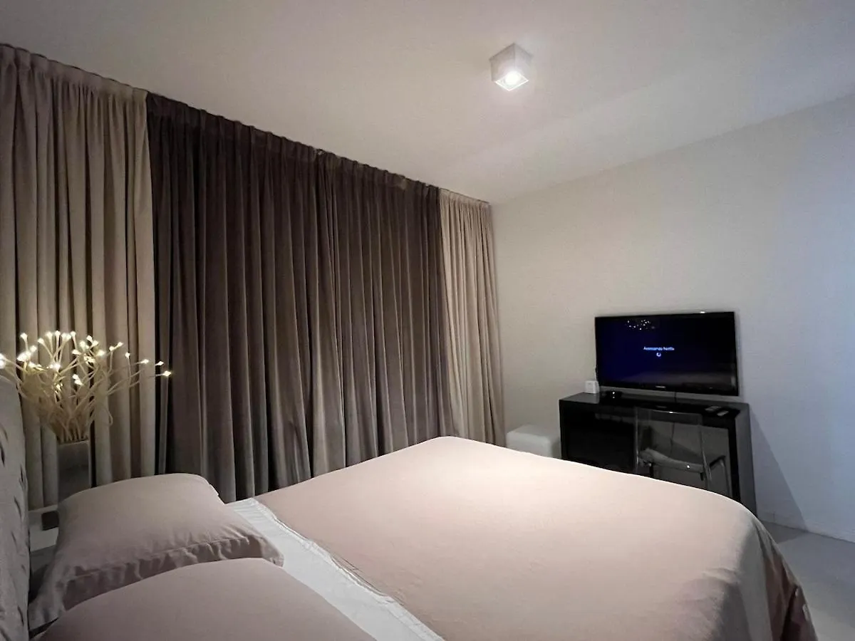 Curta!|193| Luxo Contemporaneo 2 Suites | Piscina Balneário Camboriú Appartement